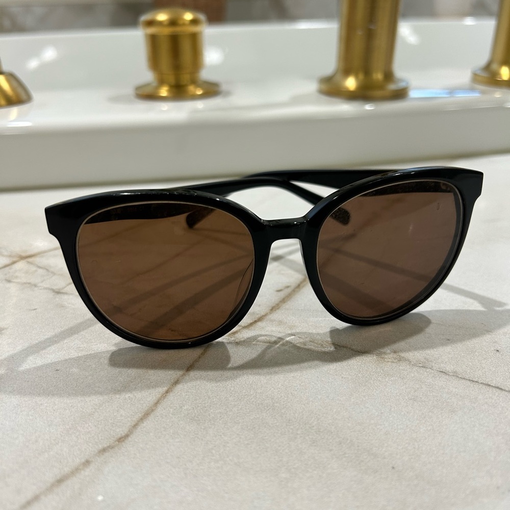 Unknown brand sunglasses with prescription